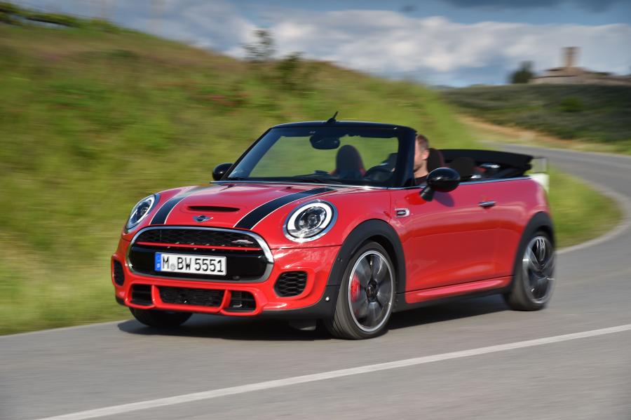  Mini Cooper S JCW Cabrio 2016 года  (фото 43 из 104)